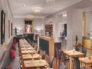 ****  Alpen Hotel Muenchen Germany
